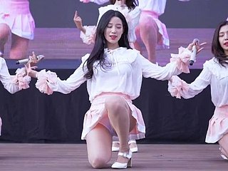 Korean Schönheiten tanzen
