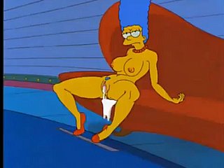 Marge Simpson Mendapatkan Kacau Dengan Mesin