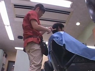 Horny hairdresser Eimi Ishikura gets fervidly fucked unfamiliar behind