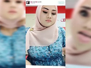 Hot Malaysian Hijab - Bigo Tolerate #37