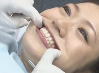 Semen Gulping winning Dentist's Tryst