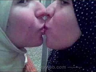 مولات الخمار Arabische lesbische Liebe